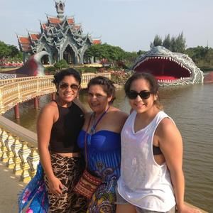 Meet your Posher, Dinora